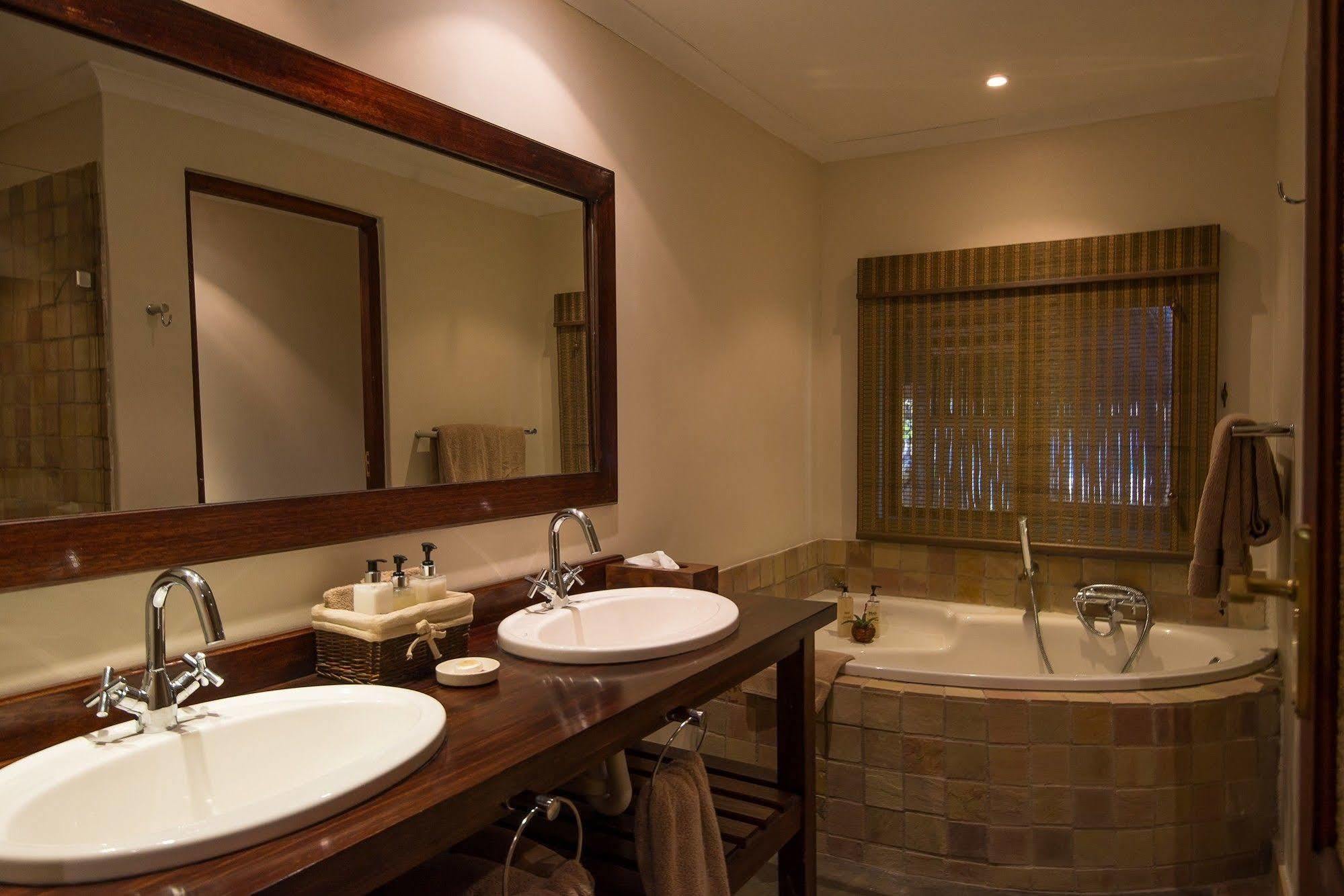 Inyati Game Lodge Metsi Ngoại thất bức ảnh